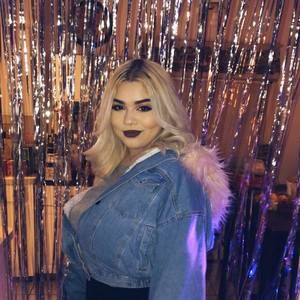 Meet your Posher, Jamie